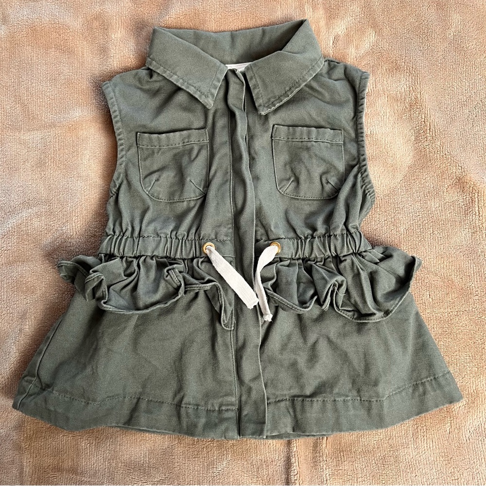 ASPEN Kids' Green Utility Cargo Drawstring Vest with Ruffle Waist - Size 24M
